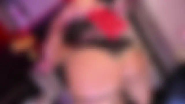 LaureenHills Adlı Modelin Canlı Sohbet Odası