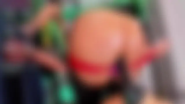 غرفة دردشة LaureenHills المباشرة