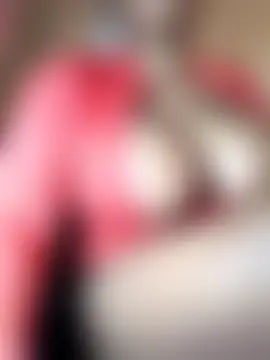 Busty_Bambi Ruang Obrolan Langsung