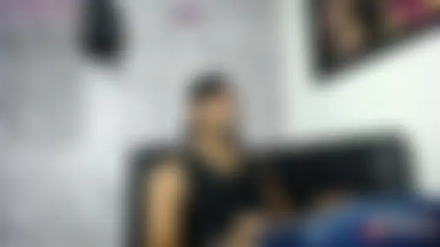 Chris_Dick23 Adlı Modelin Web Kamerası Şovu