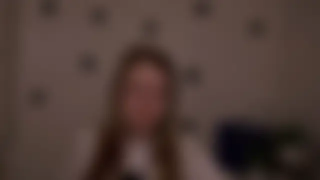 AliceFlirtt_'s Live Chat Room