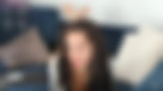غرفة دردشة AmelinaLove المباشرة