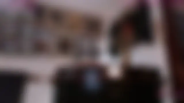 MagdalenaMercedes' Live Chat Room