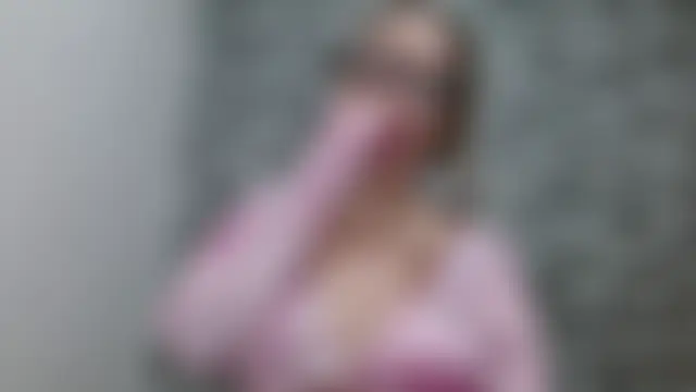 Venus_Santana Adlı Modelin Canlı Sohbet Odası