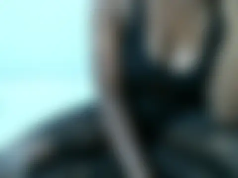femaqueen লাইভ চ্যাট রুম