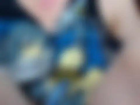 Redhead_incandy লাইভ চ্যাট রুম