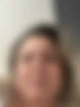 MikyVesela 现场聊天室