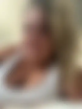 غرفة دردشة MikyVesela المباشرة