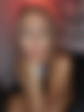 Jade_Emeraud Chat Room in diretta