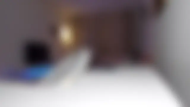 xqueenyasmine élő chatszobája