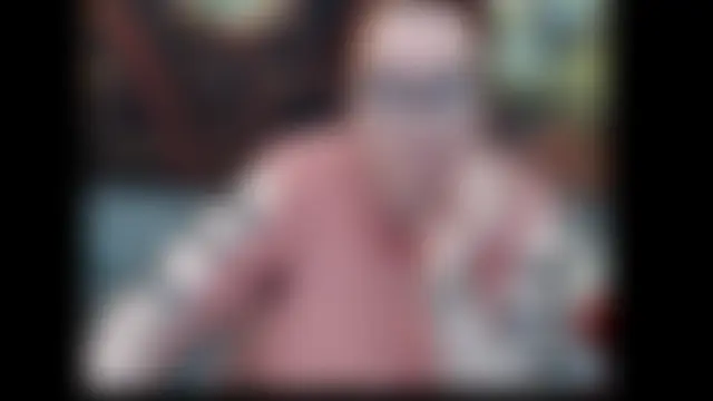 Chat soba uživo modela PlayfullMature