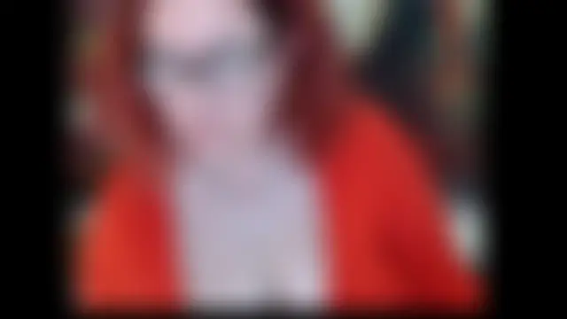 Živá chatovací místnost PlayfullMature