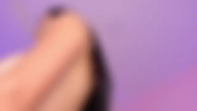 Chat +18 de Julie_Bennet ao vivo