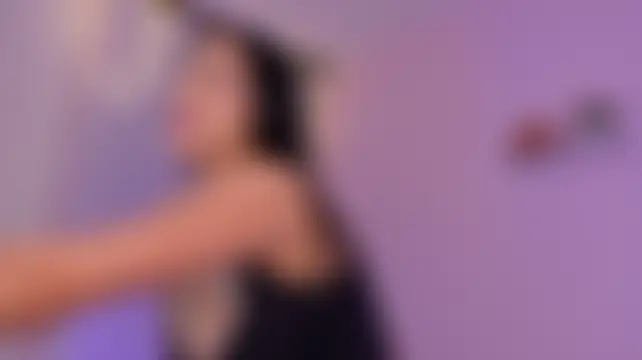Julie_Bennet Live Chatraum