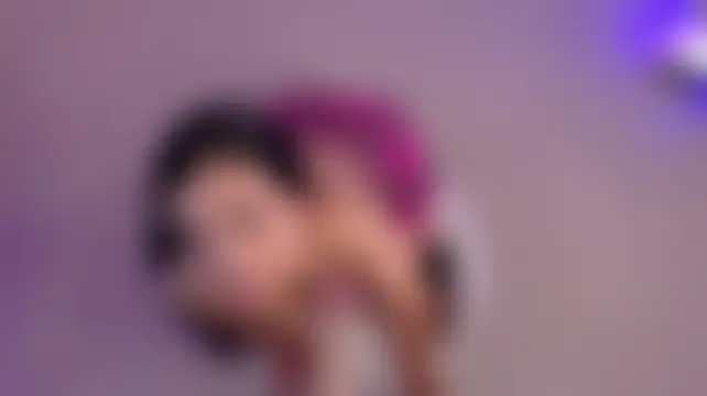 Chat XXX en directo de Julie_Bennet