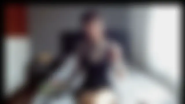 Emilia_1995 – Naživo chatovacia miestnosť