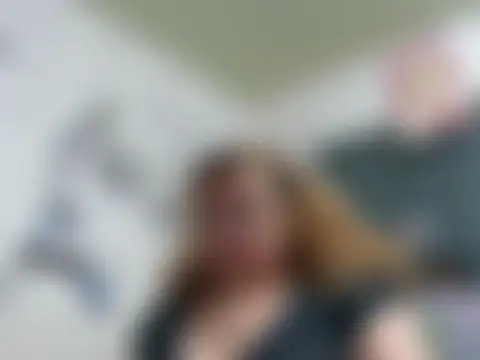 غرفة دردشة Perla1981-- المباشرة