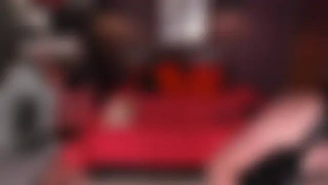 Veronica_Jacobss Live chatroom