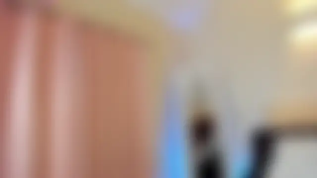 megan_connor_ élő chatszobája