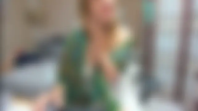 LissyJains' Live Chat Room