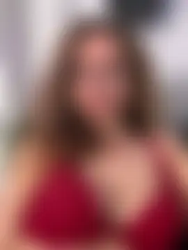 AnnikaRose লাইভ চ্যাট রুম