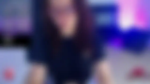 SharonR1のライブチャットルーム