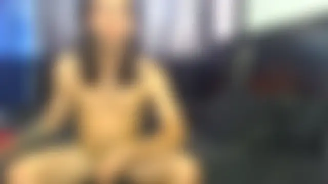 Hot_Sharks_: διαδικτυακό σόου στην κάμερα