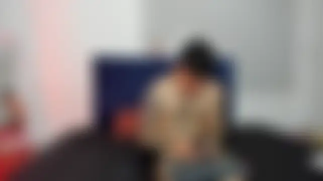 Ari_and_loggan Chat Room in diretta