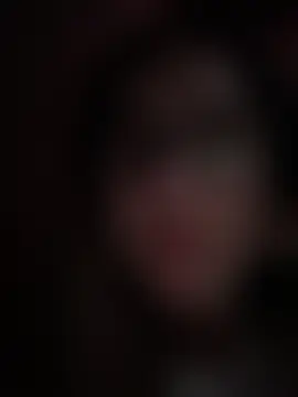 ur_pleasure_'s Live Chat Room