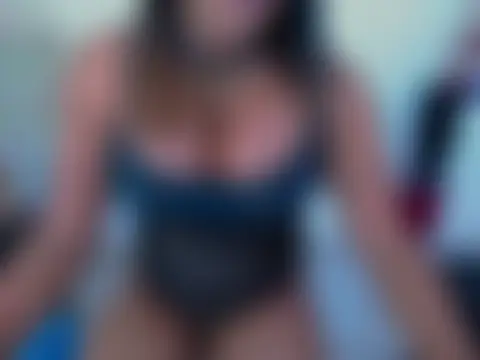 AntonetteBigCock Adlı Modelin Web Kamerası Şovu