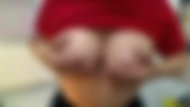 Bigcocksexyluisa: διαδικτυακό σόου στην κάμερα