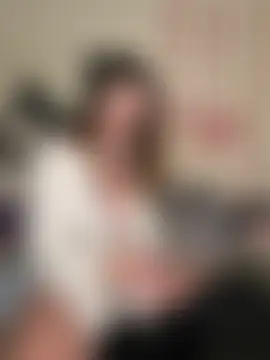 Sophia-Squirts-UK's Live Sex Cam Show
