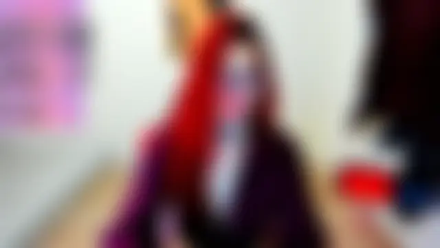 your_tora Adlı Modelin Canlı Sohbet Odası