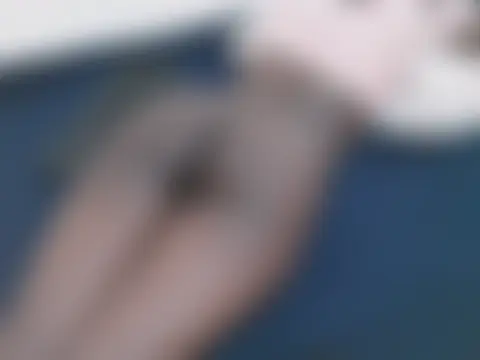 Sala de chat en directo de lella-0