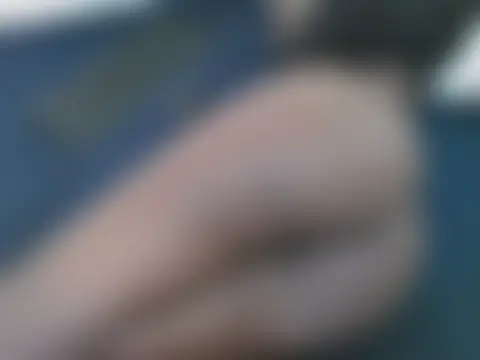 Sala de chat ao vivo de lella-0