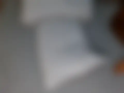 lella-0 – live chatrum