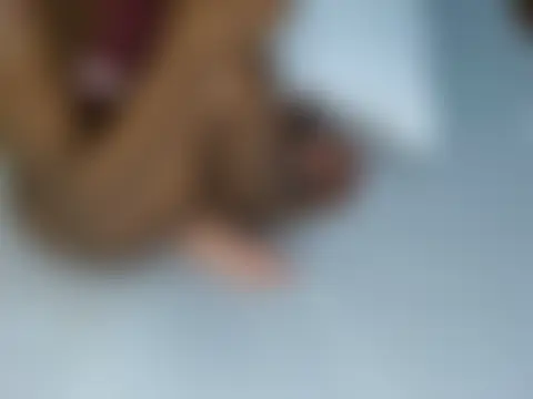 חדר צ'אט בשידור חי של lella-0