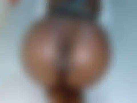 lella-0 – live chatrum
