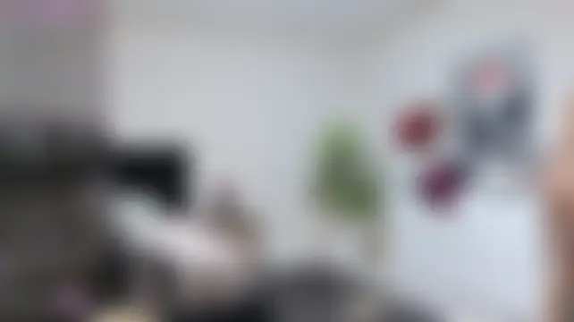 KattyeFox live-chat rom