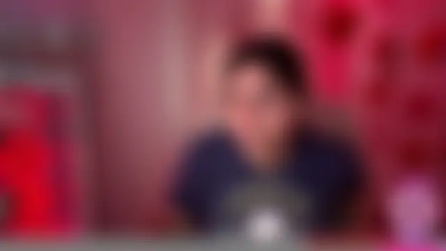 Živá chatovací místnost cloe_small