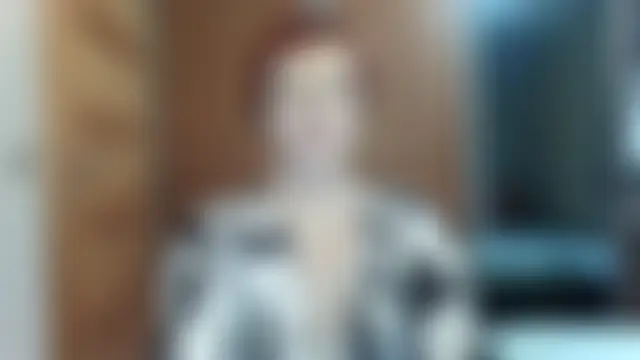 ห้องแชทสดของ LoraLoraMay