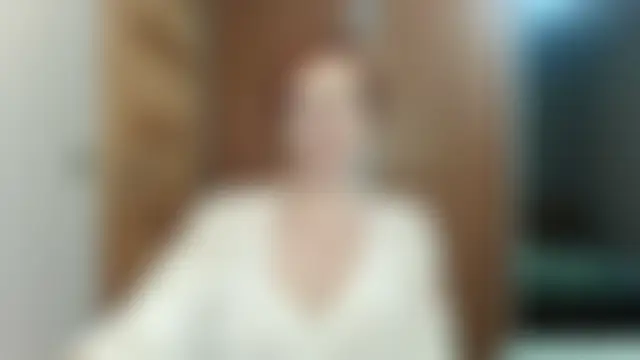 LoraLoraMay Live Chatraum