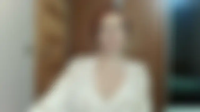 LoraLoraMayn Live chat-huone