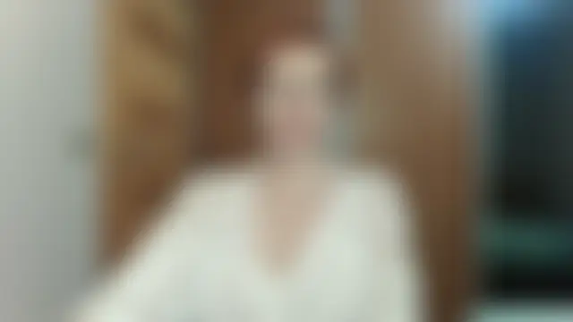 Chat soba uživo modela LoraLoraMay