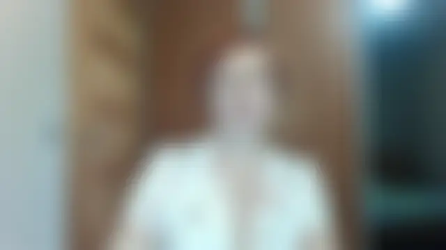 LoraLoraMay – Naživo chatovacia miestnosť