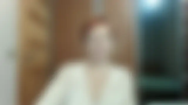 LoraLoraMay Live chatroom