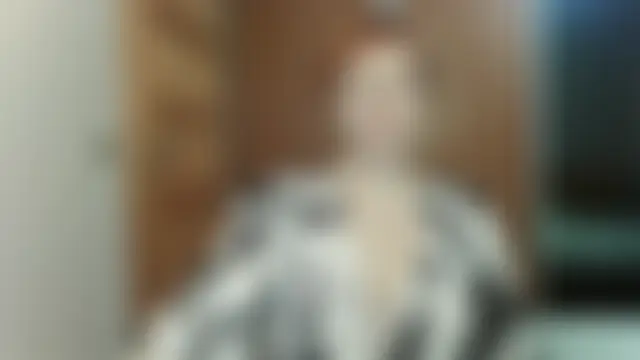 غرفة دردشة LoraLoraMay المباشرة