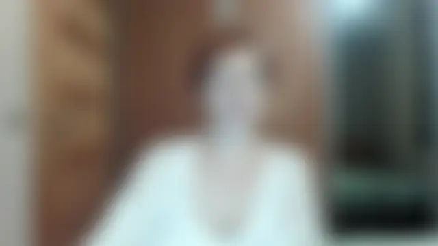 LoraLoraMayn Live chat-huone