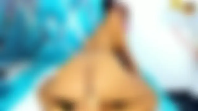 lozano_kty élő XXX-chatje