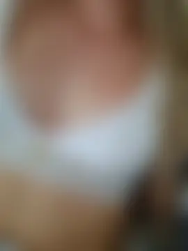 Luna_Veil Chat Room in diretta